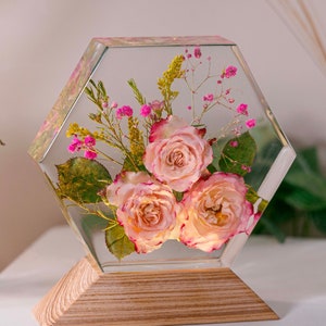 ROSE FLOWERS Resin Lamp, Custom Night Light, Flower Epoxy Resin Lamp, Unique Gifts For Her, Flower Bedside Lamp, Aesthetic Decoration Lights