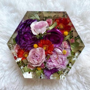 Bouquet Preservation, Wedding Floral Hexagon Block with resin, 12-inch Hexagon, Floral Preservation, Wedding
