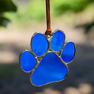 Stained Glass Paw Print Suncatcher – Dog Lover Gift, Pet Memorial Ornament, Custom Pet Decor, Window or Car Mirror Hanging